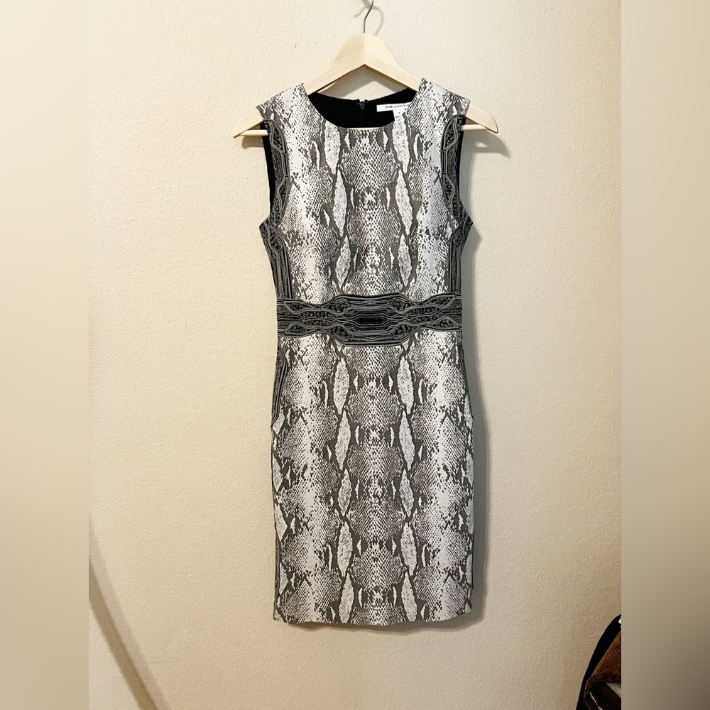 DVF Diane Von Furstenberg Embroidered Snake Print Fitted Dress